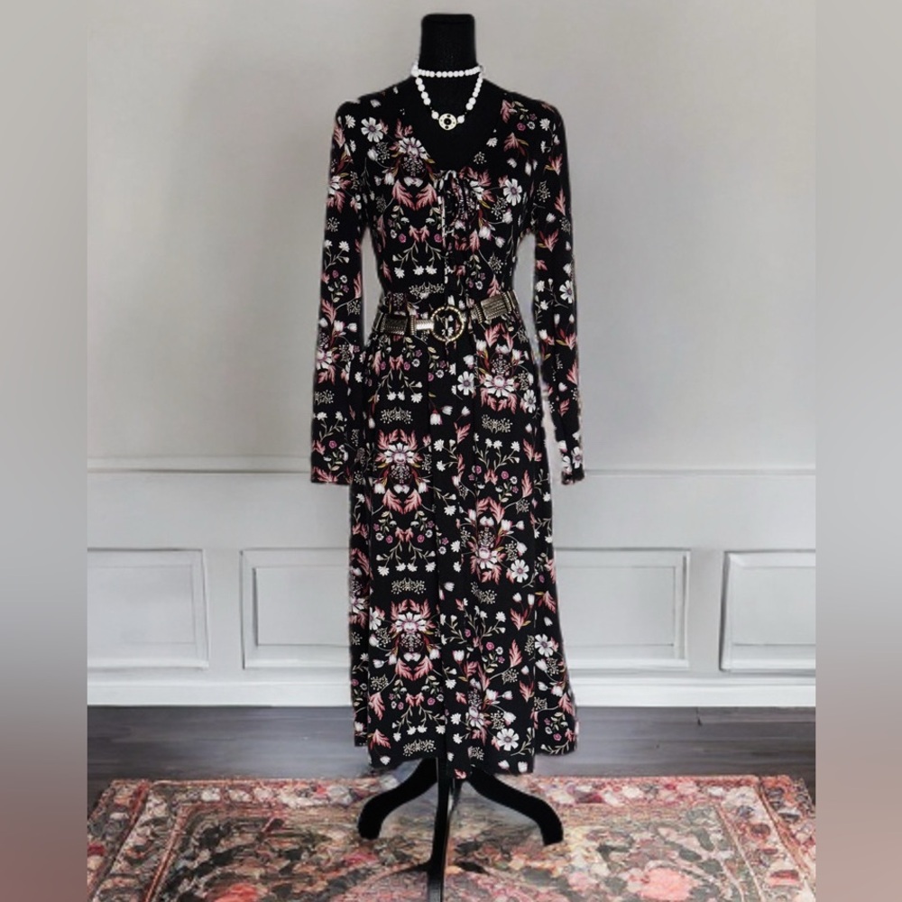 Xhilaration Black Floral Dress‎